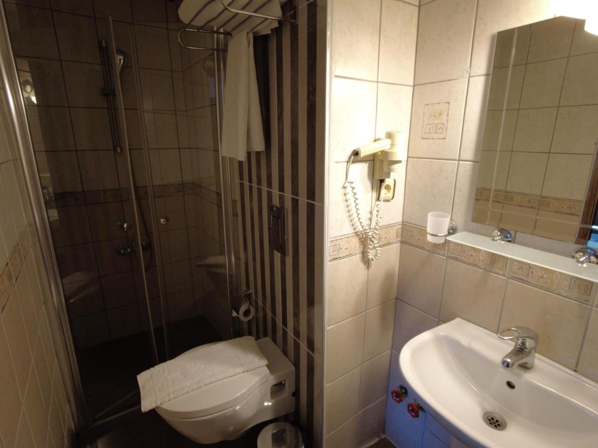 Oscar Hotel Анталья Экстерьер фото